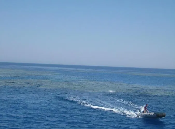 New Davinci Beach & Diving